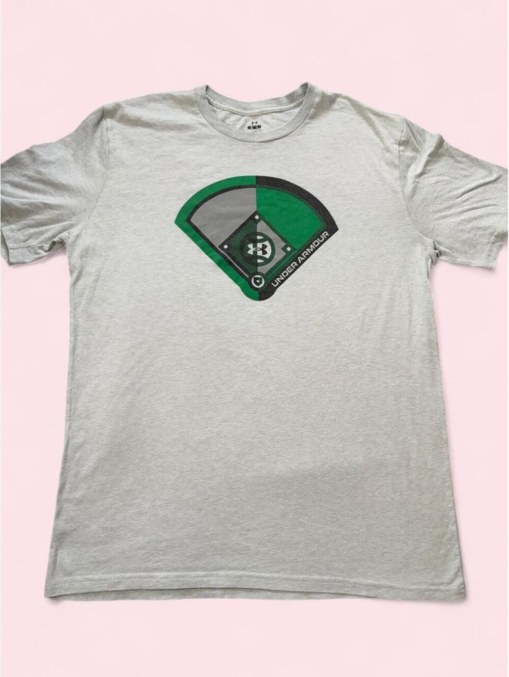 Under Armour Baseball Graphic T-Shirt — Size M - 0462